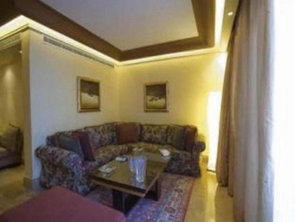 Apartament Lahoya Bejrut Zewnętrze zdjęcie